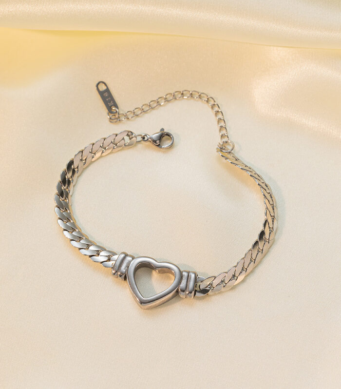 LOVELY HEART BRACELET SILVER