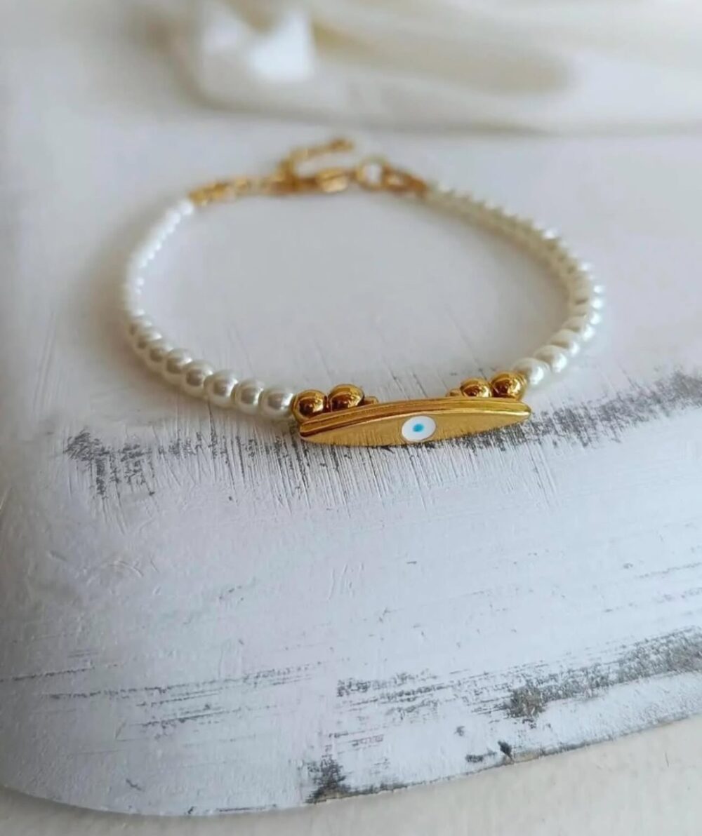 LOVELY PERLS BRACELET