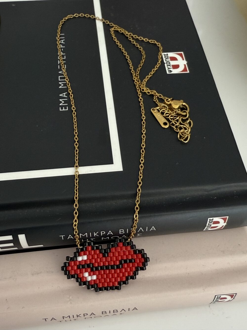 Red Lips Necklace