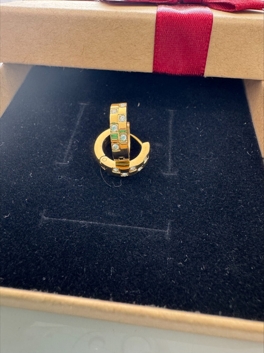SMALL HOOPS GOLD