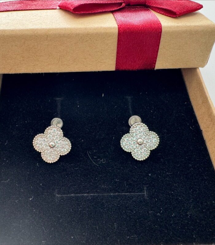 LUCK SILVER EARRINGS