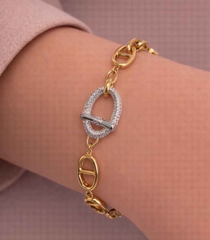 Golden Link Crystal Bracelet
