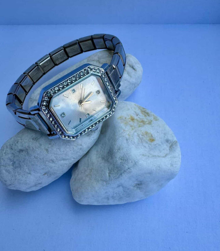 Silver glow square watch